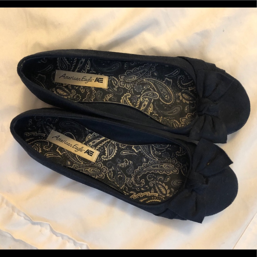 Navy blue American Eagle flats